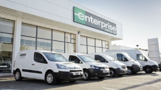 Location voiture new arrivals van